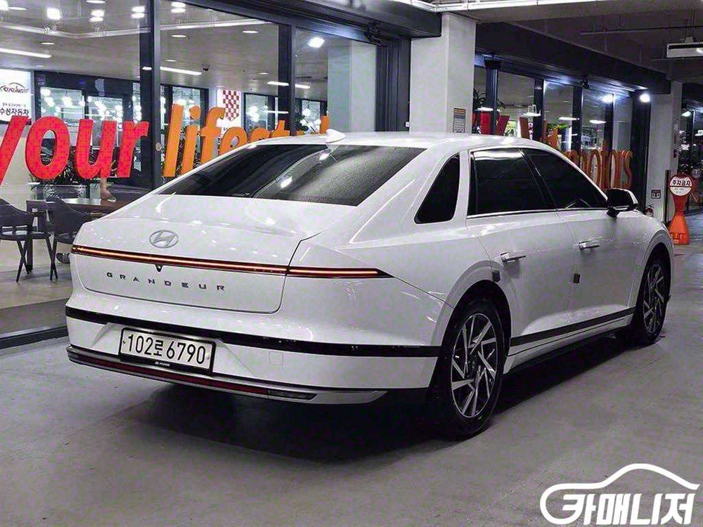 [현대]그랜저 (GN7) LPG 3.5 2WD (택시형 이미지