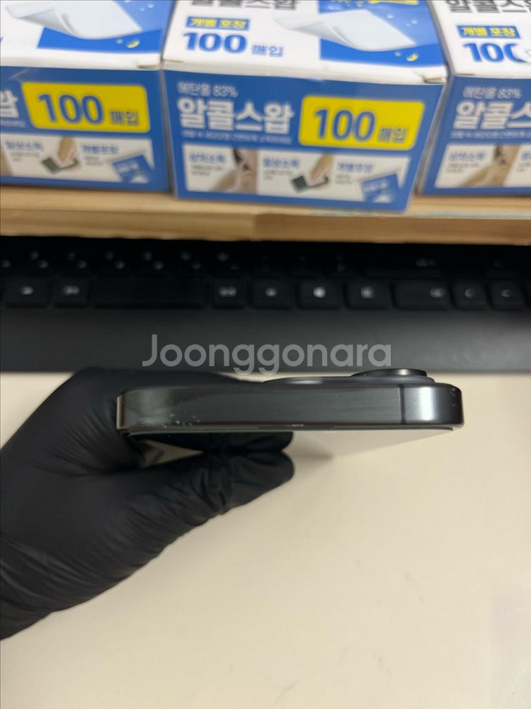 아이폰15프로 128G 블랙티타늄 s급!--2