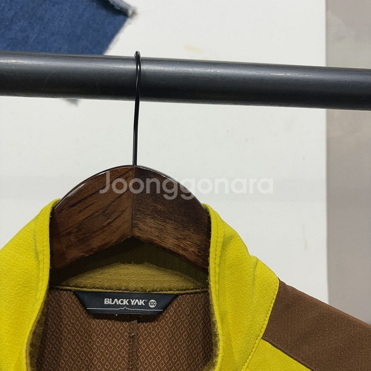 (100) 블랙야크 등산 아웃도어 기능성 반집업 긴팔티--1