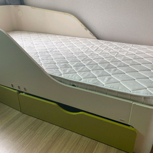 일룸 아이 침대 / 매트리스 판매