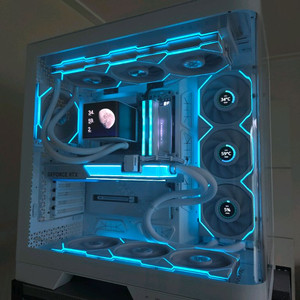 9950x3d , 5080넵튠 선없는 화이트 데스크탑
