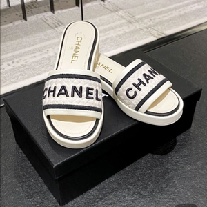 샤넬 정품 슬리퍼 250-55 새상품 급매