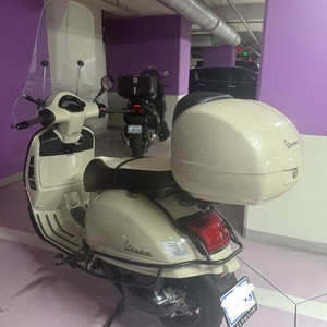 베스파 GTS 300