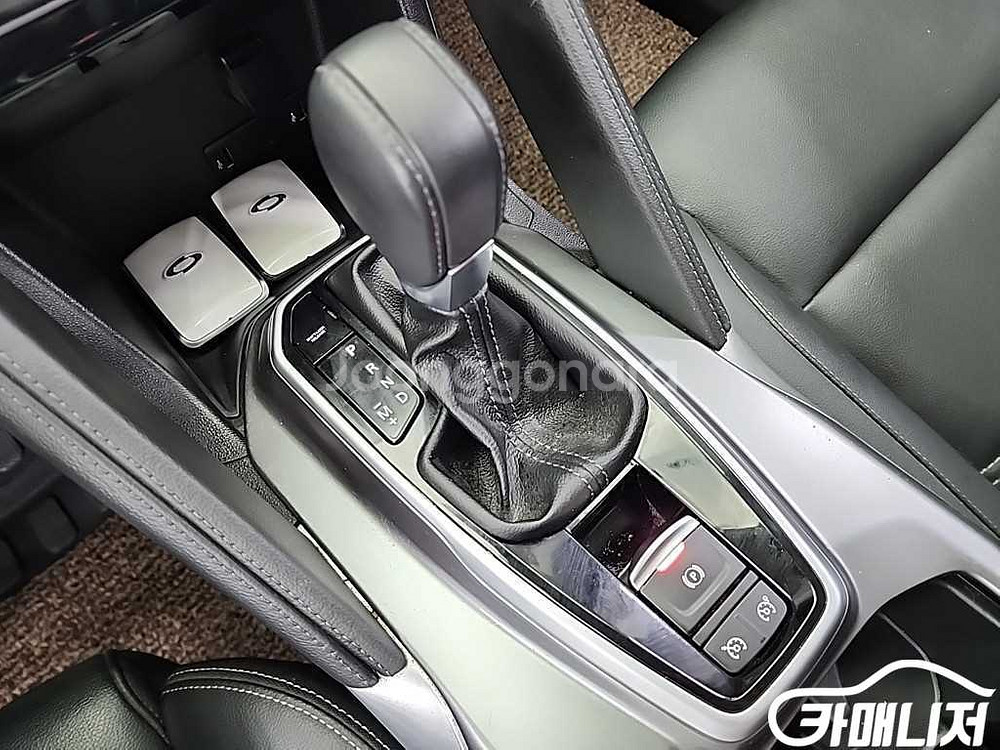 [르노코리아(삼성)]더뉴QM6 2.0 LPe LE 2W--7