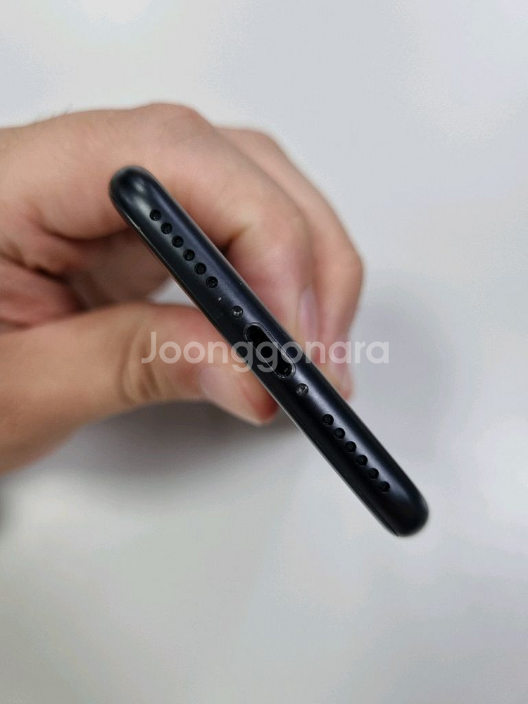 [배터리100%/카메라무음] 아이폰7 128gb 블랙--6