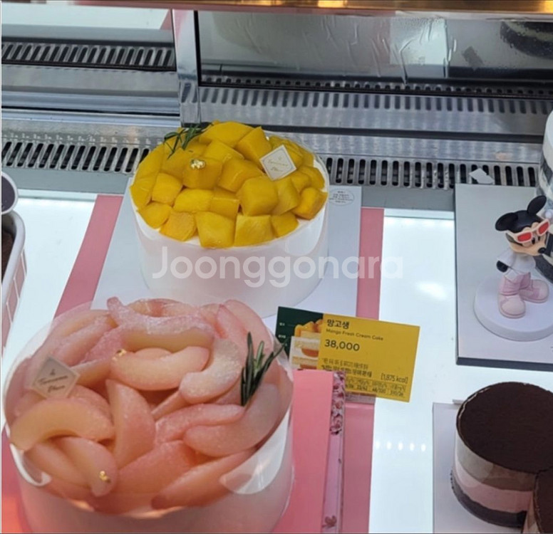 투썸 망고 피치 생크림 케이크 싸게팔아요!!--2