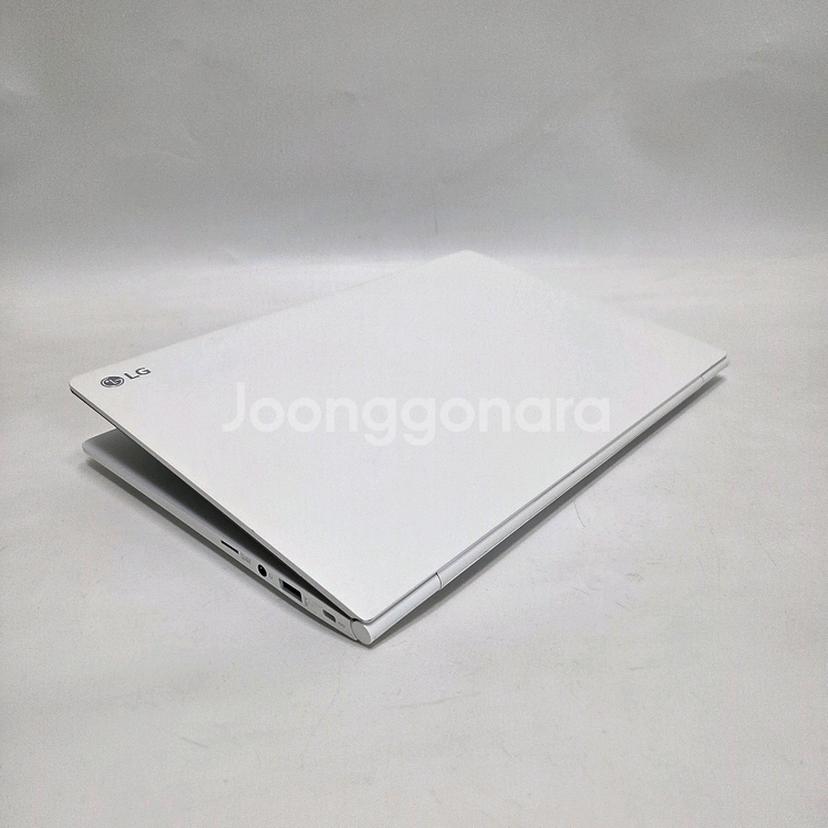 엘지 중고 노트북 i5 그램 gram 화이트/940g--0