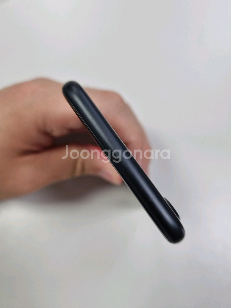 [배터리100%/카메라무음]아이폰7 128gb 매트블랙--5