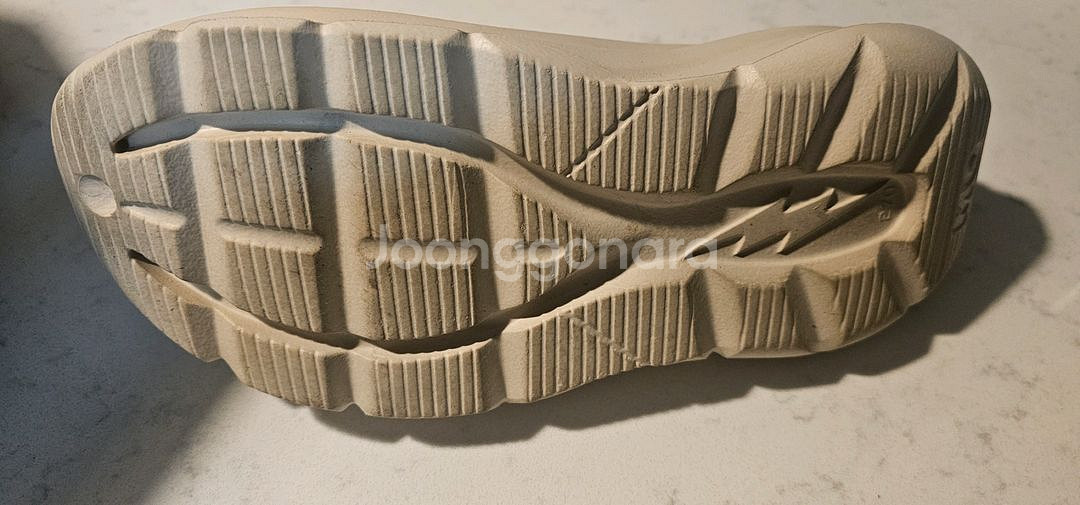 MO Sports Beige Clog 270--2