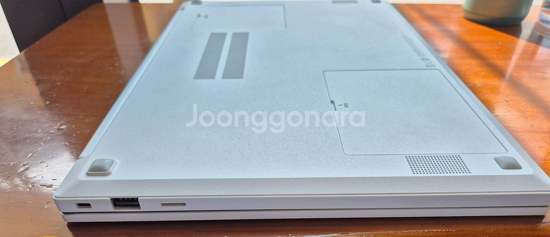 삼성 노트북 플러스2 NT550XDA-K78AT--7