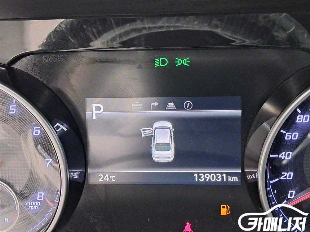 [현대]더 뉴 그랜저 IG LPI 3.0 프리미엄(렌터--7