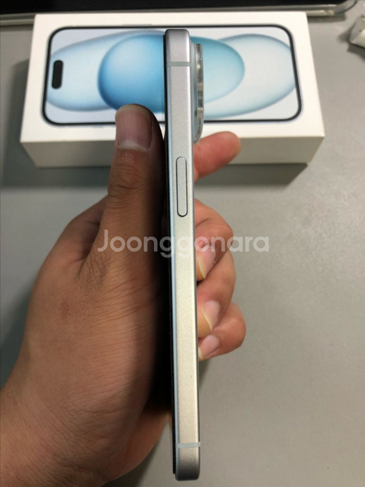 (급매)아이폰15 블루 128g 판매합니다.--10