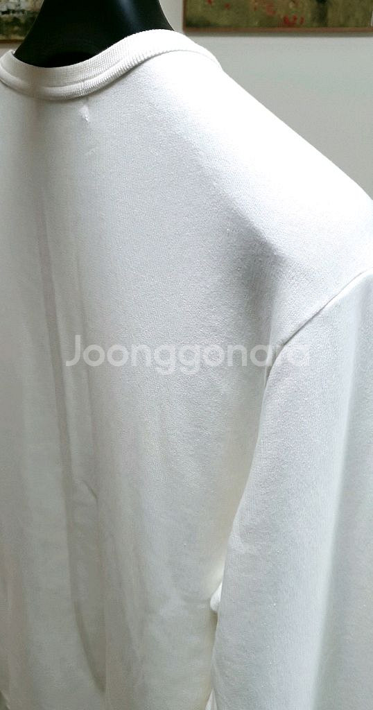 스톤아일랜드 백화점매장 정품 지퍼포켓 맨투맨 판매해요--5