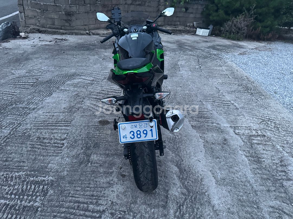 23년식 닌자400 1만3천키로 530만 판매--3