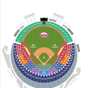 LG VS 롯데 8/21 목요일 3루 네이비 단석