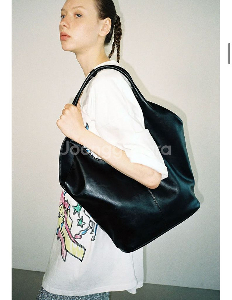 여밈 vase bag 블랙 택포--2