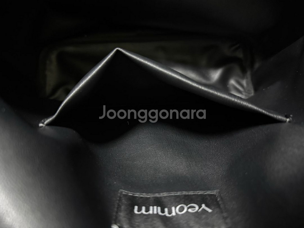 여밈 vase bag 블랙 택포--9