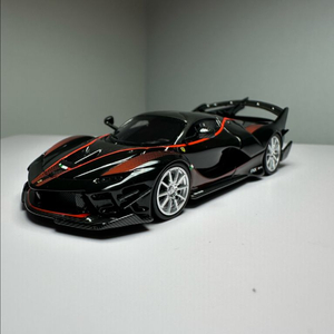 U2 Fxx-k Evo 1:64스케일 페라리 다이캐스트