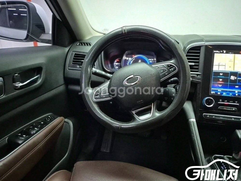 [르노코리아(삼성)]더뉴QM6 2.0 LPe RE 2W--7