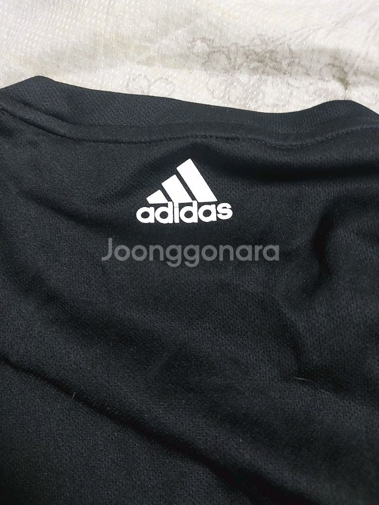 아디다스 기능성반팔티셔츠--4