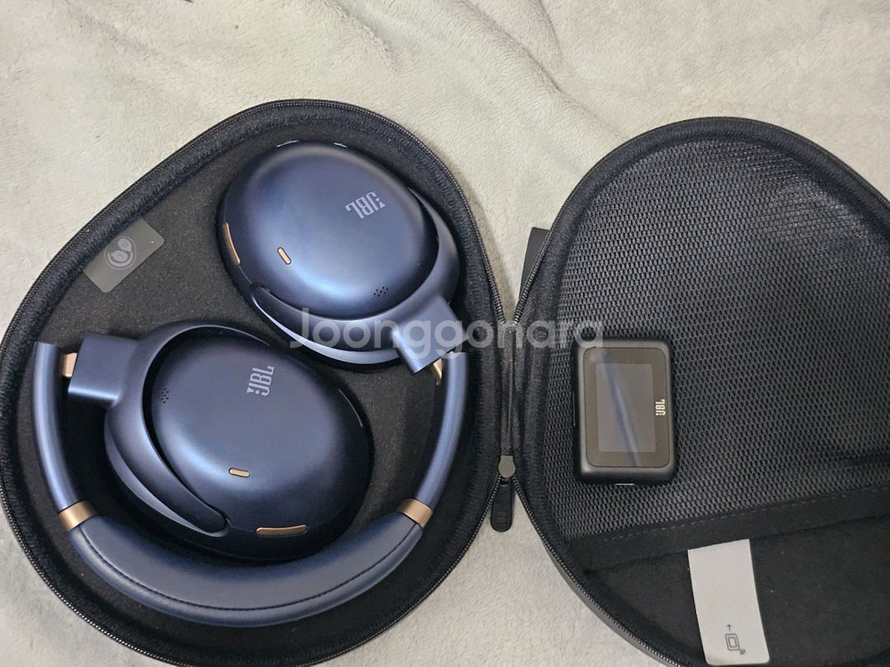 JBL TOUR ONE M3 블루--1