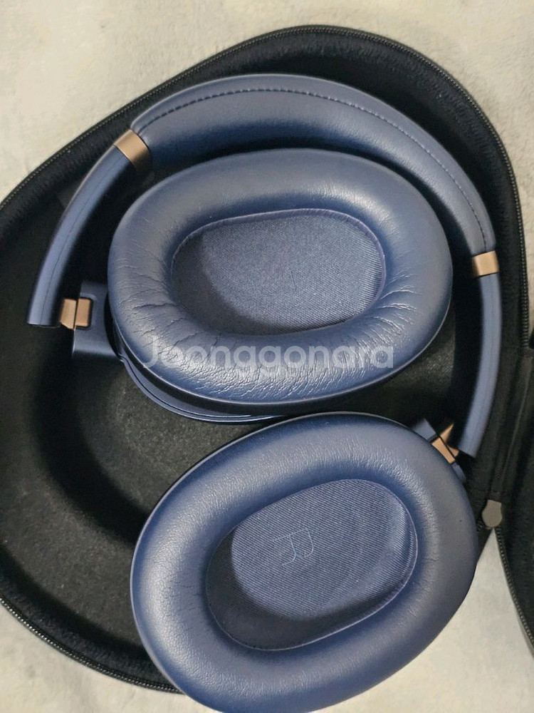 JBL TOUR ONE M3 블루--2