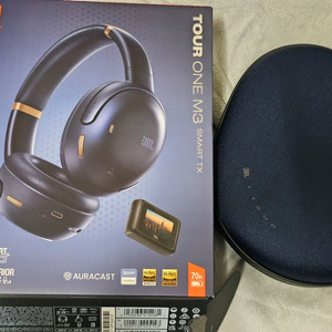 JBL TOUR ONE M3 블루