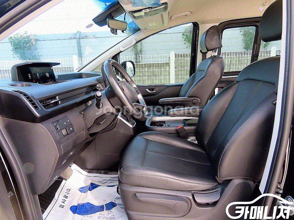 [현대]스타리아 2WD L3.5 카고 5인승 모던 #앱--4