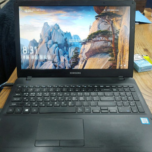 삼성노트북 (nt300e5l). i3. 6세대