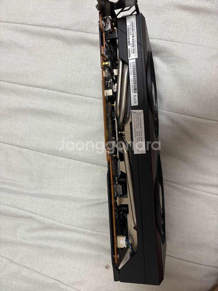 SAPPHIRE 라데온 RX 6700 XT PULSE--3