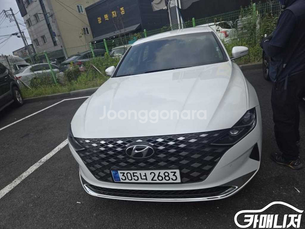 [현대]더 뉴 그랜저 IG LPI 3.0 모범형(택시형--0