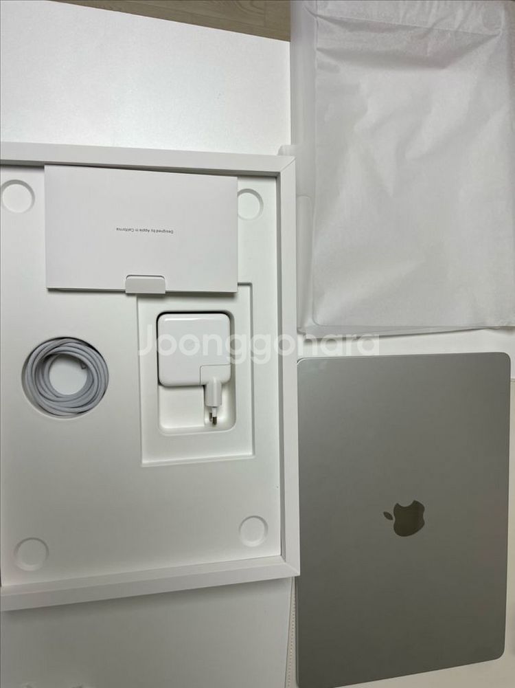 맥북 에어 M2 실버 256 8gb--3