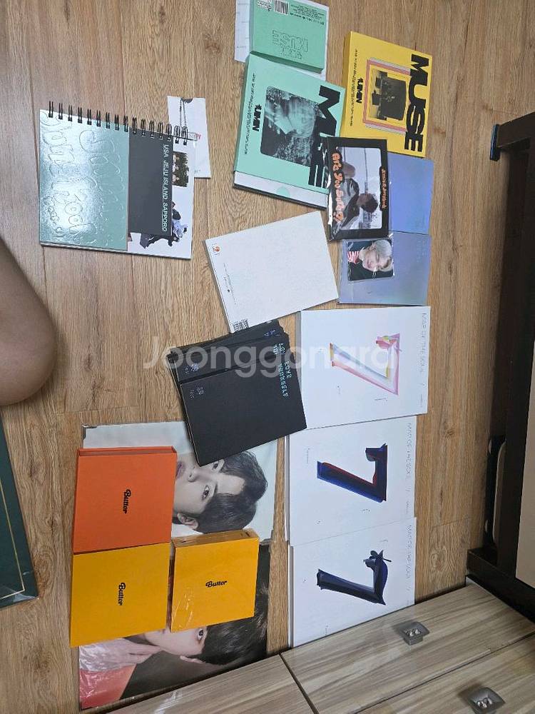 방탄 앨범 굿즈--0
