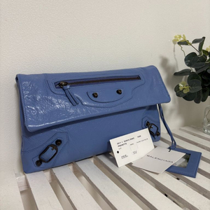 (정품) 발렌시아가(Balenciaga)엔벨로프 클러치