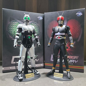 수수토이즈 섀도우 문&가면라이더 블랙