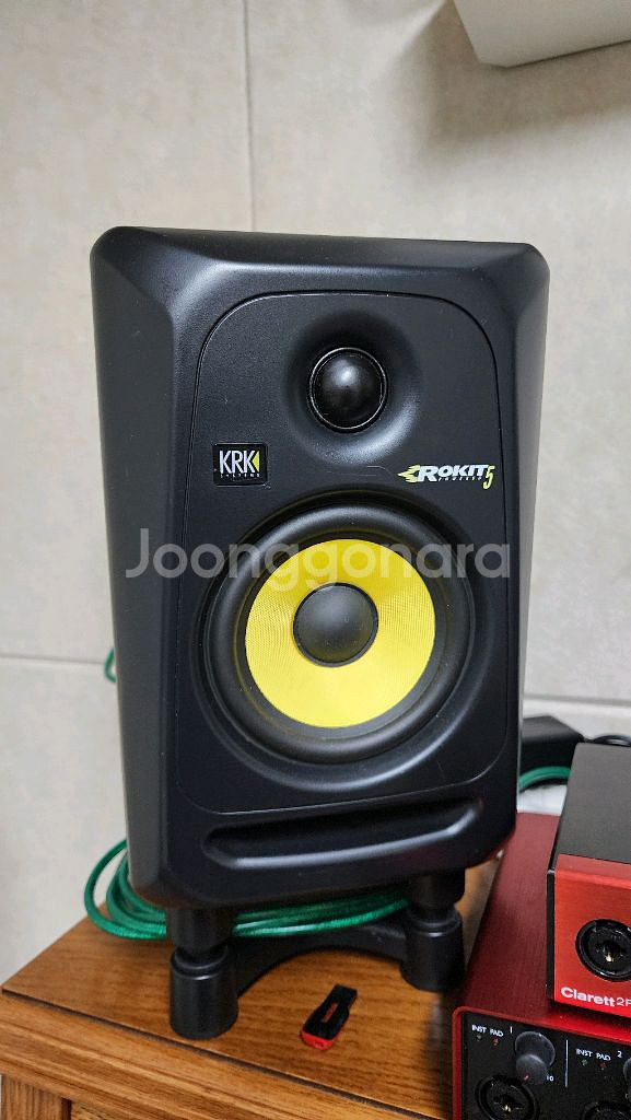 krk rokit5 g3 1조 팝니다.--0