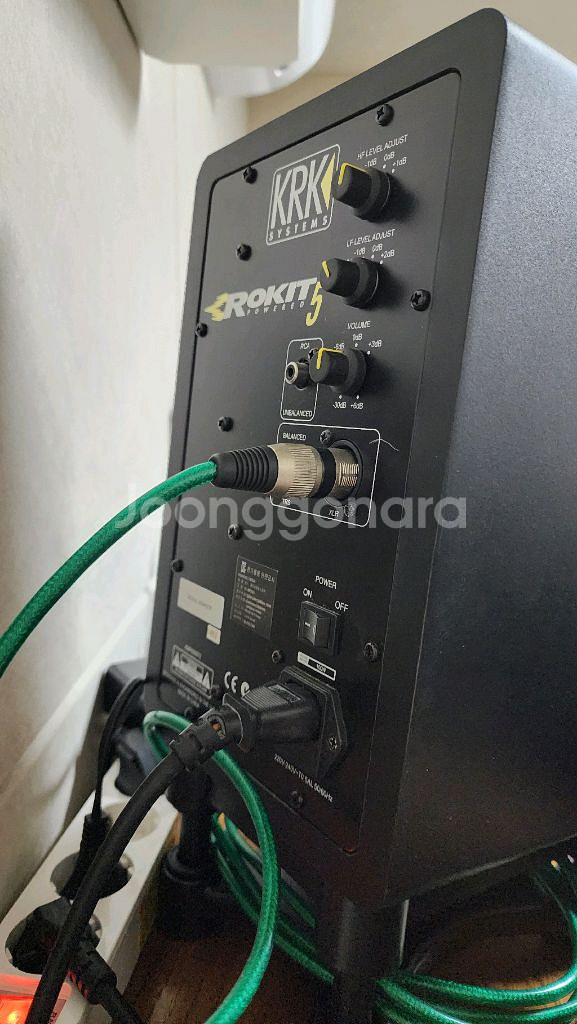 krk rokit5 g3 1조 팝니다.--3