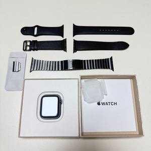 애플워치6 에르메스 44mm 느와르 셀룰러 팝니다.