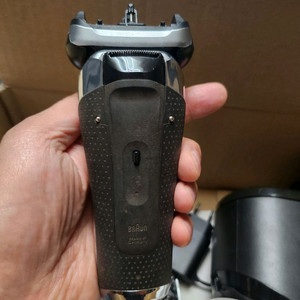 브라운 S9 pro 전기면도기 팝니다