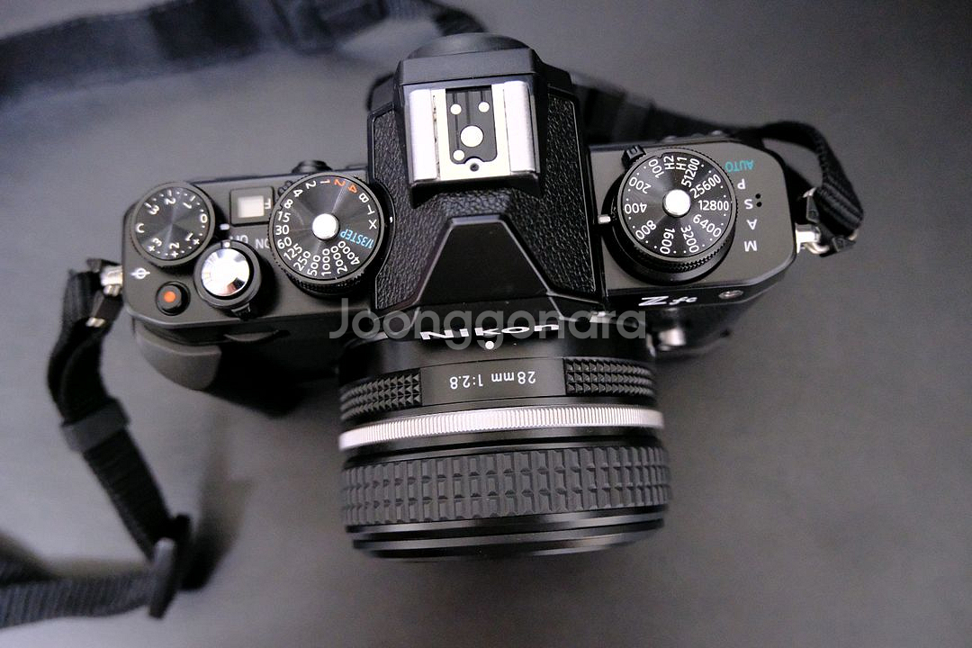 니콘 zfc 28mm f2.8 se 블랙 판매합니다--0