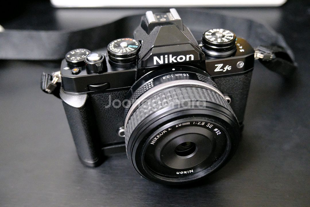 니콘 zfc 28mm f2.8 se 블랙 판매합니다--1
