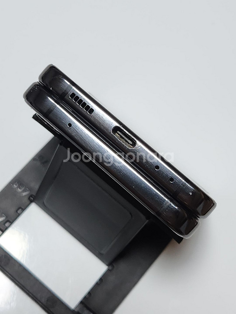 갤럭시Z플립4 256G 무잔상 블랙 54612--6