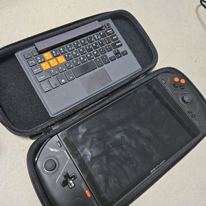 UMPC 팝니다 ONE X PLAYER2
