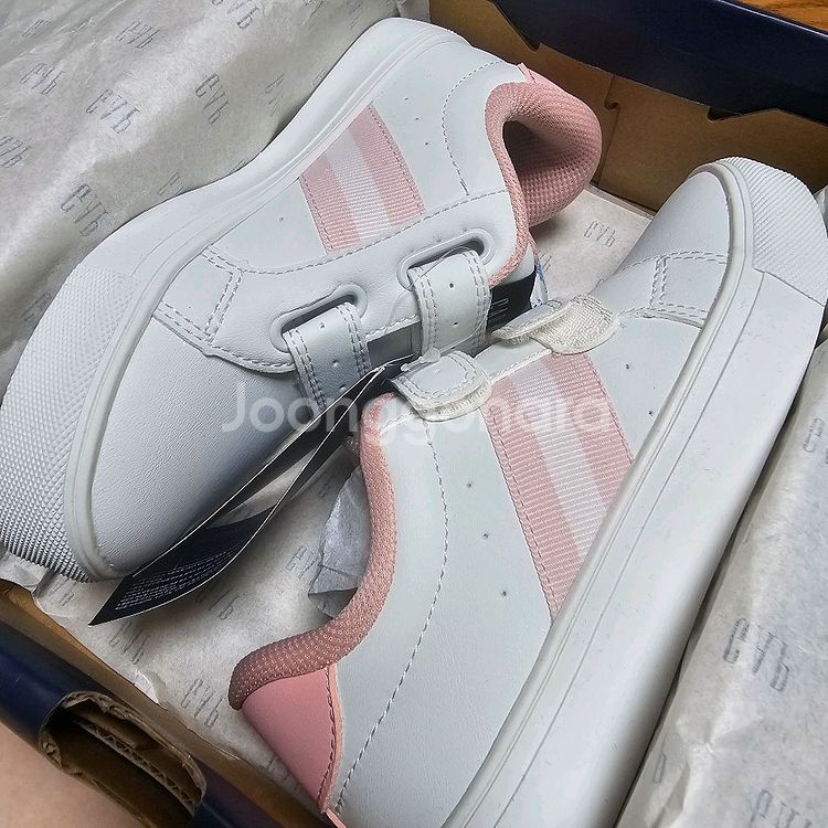 GAP KIDS 여아용 운동화 팔아요--1