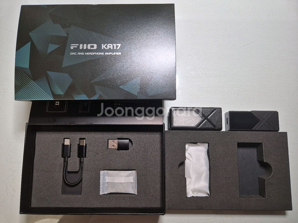 FiiO ka17 팝니다--0