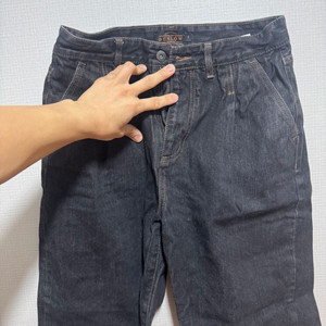 비슬로우 와이드 블랙 데님 팬츠 30