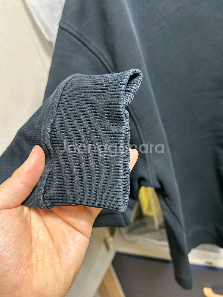 정품 25년식 아미 맨투맨 105-110 XL-XXL--4