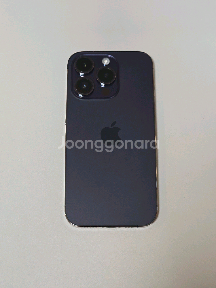 아이폰14프로 256g 70에 팝니다--2