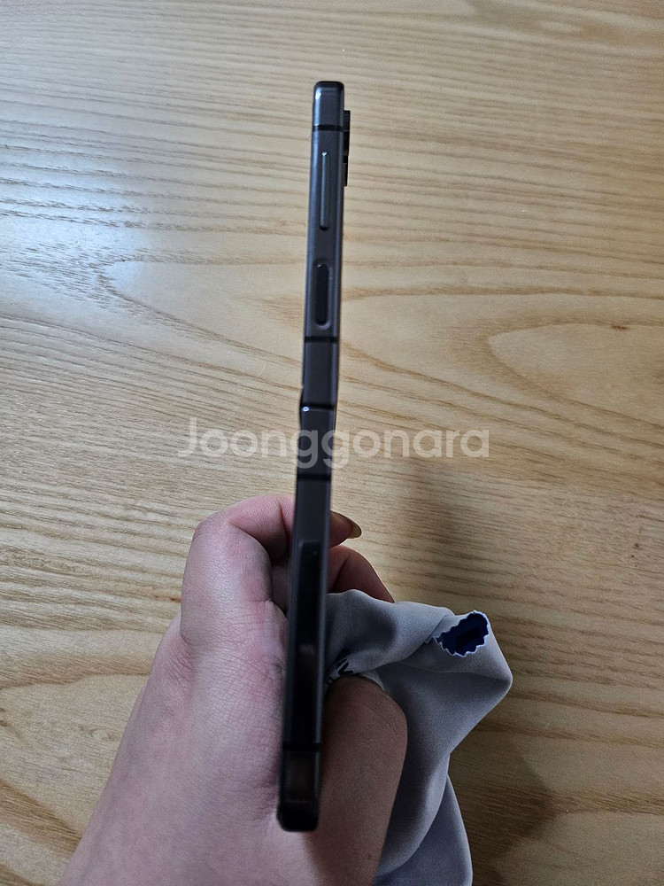 갤럭시 Z플립5 256--7