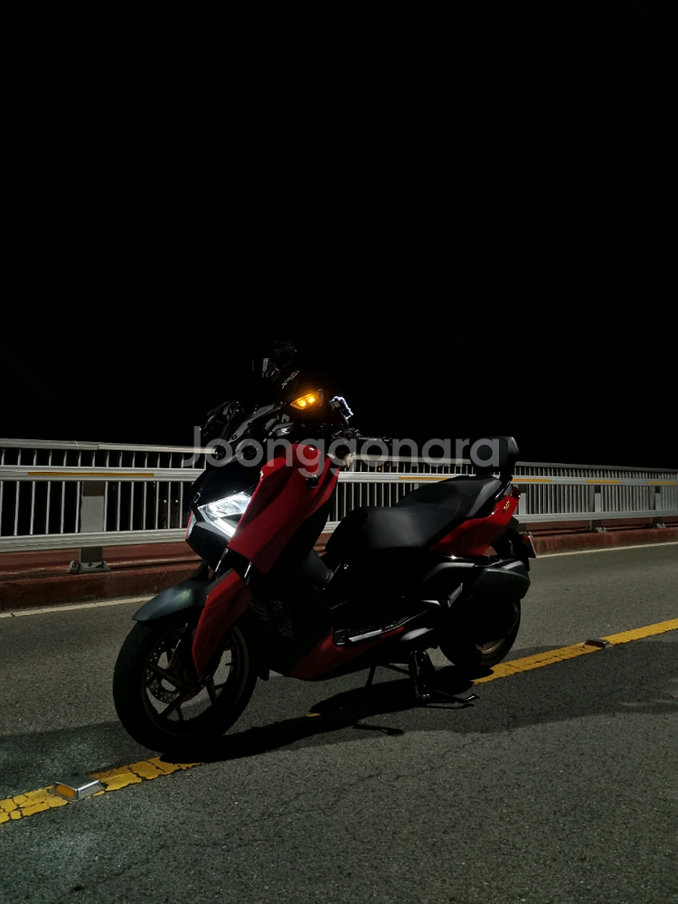 xmax300 23년식--0